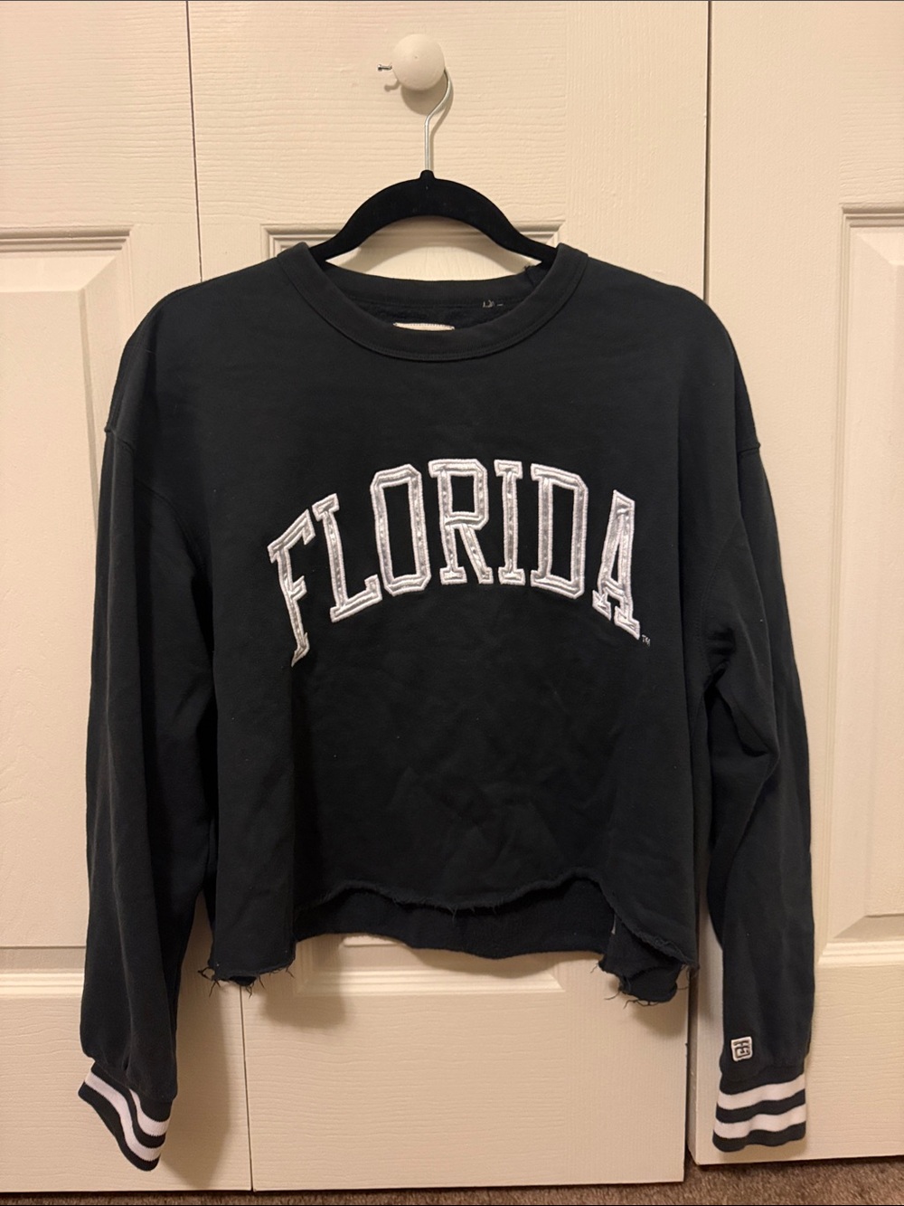 Florida Cropped Crewneck Sweatshirt - Black